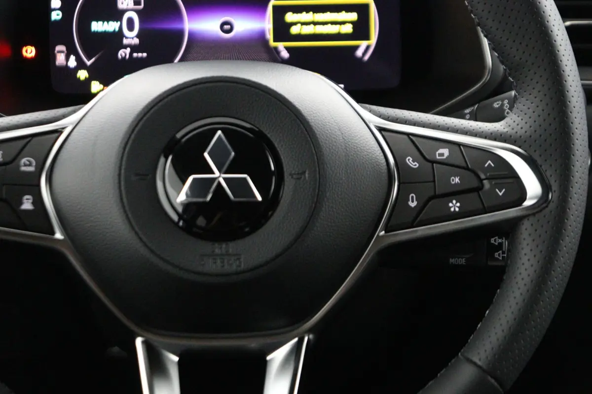 1.8 HEV AT Instyle | € 2.000 Korting! | 360º Camera | Adaptive Cruise Control | Bekleding Leder | Climate Control | Elektrische Stoelen | Google Navigatie | Panoramadak | Stoel- en Stuurv