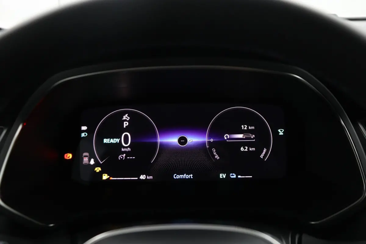 1.8 HEV AT Instyle | € 2.000 Korting! | 360º Camera | Adaptive Cruise Control | Bekleding Leder | Climate Control | Elektrische Stoelen | Google Navigatie | Panoramadak | Stoel- en Stuurv