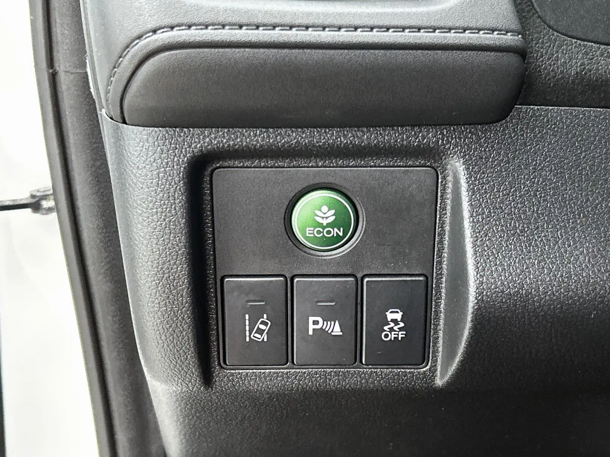 1.5 i-VTEC Executive | TREKHAAK | PANORAMADAK | NAVIGATIE | CAMERA | KLIMAATREGELING