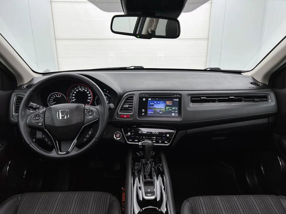 1.5 i-VTEC Executive | TREKHAAK | PANORAMADAK | NAVIGATIE | CAMERA | KLIMAATREGELING