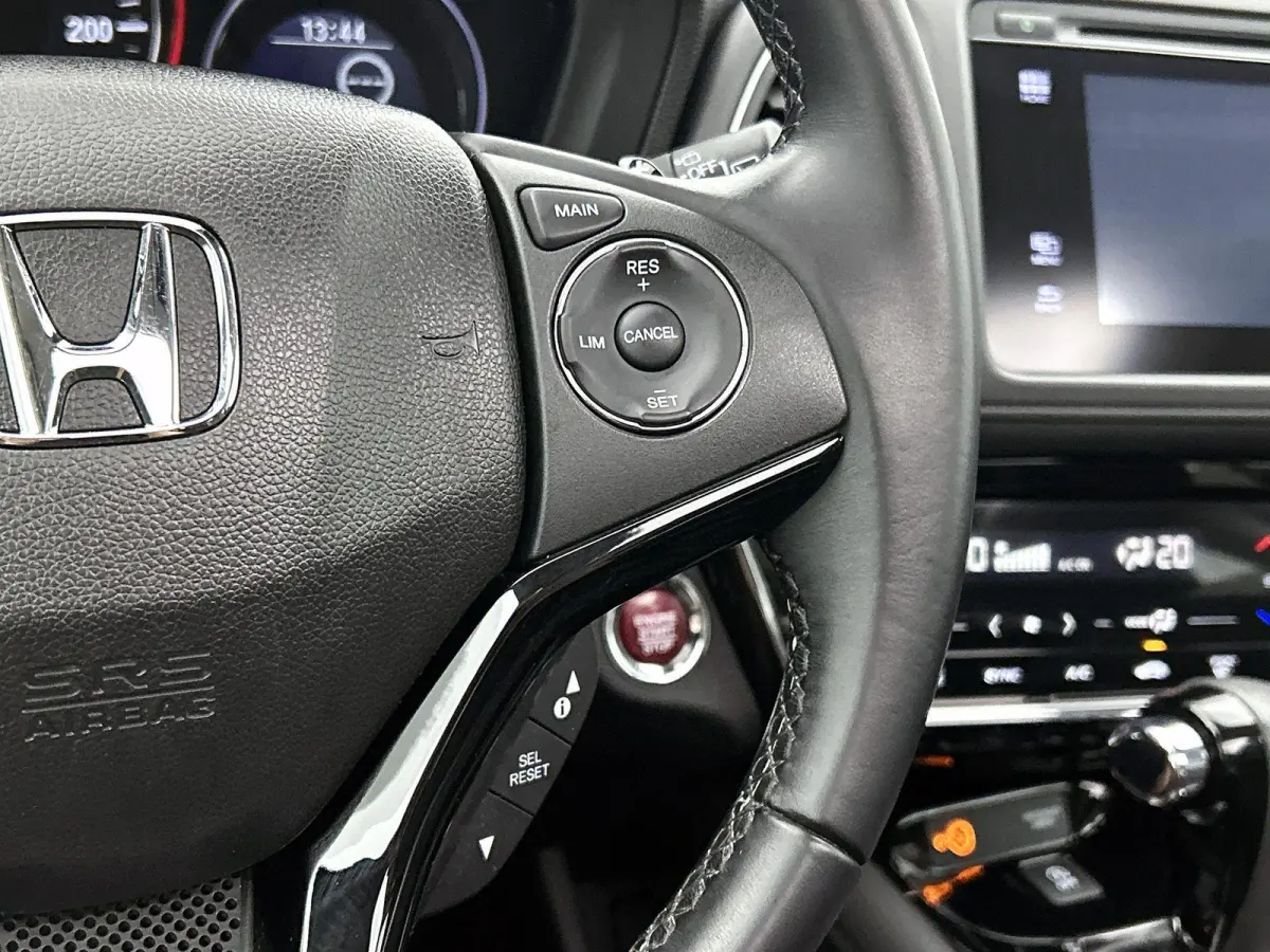 1.5 i-VTEC Executive | TREKHAAK | PANORAMADAK | NAVIGATIE | CAMERA | KLIMAATREGELING
