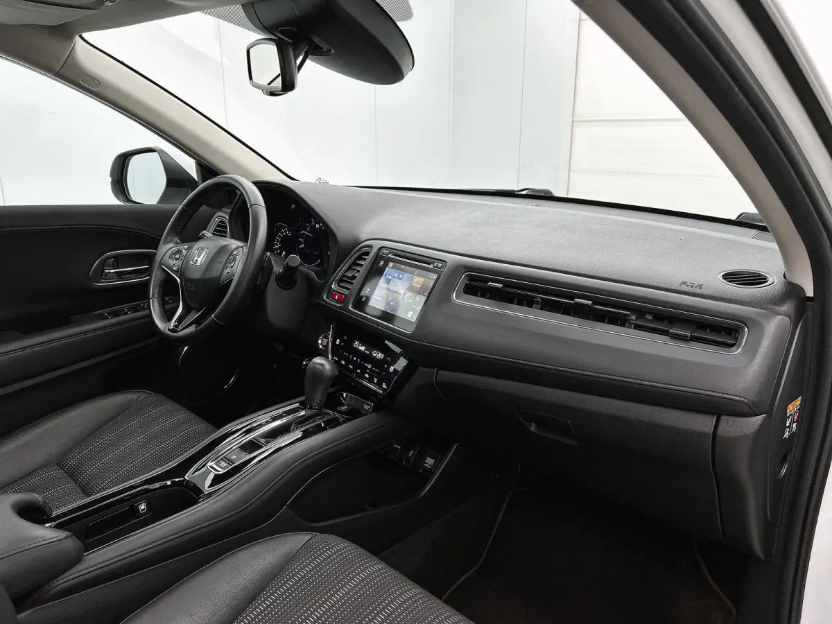 1.5 i-VTEC Executive | TREKHAAK | PANORAMADAK | NAVIGATIE | CAMERA | KLIMAATREGELING