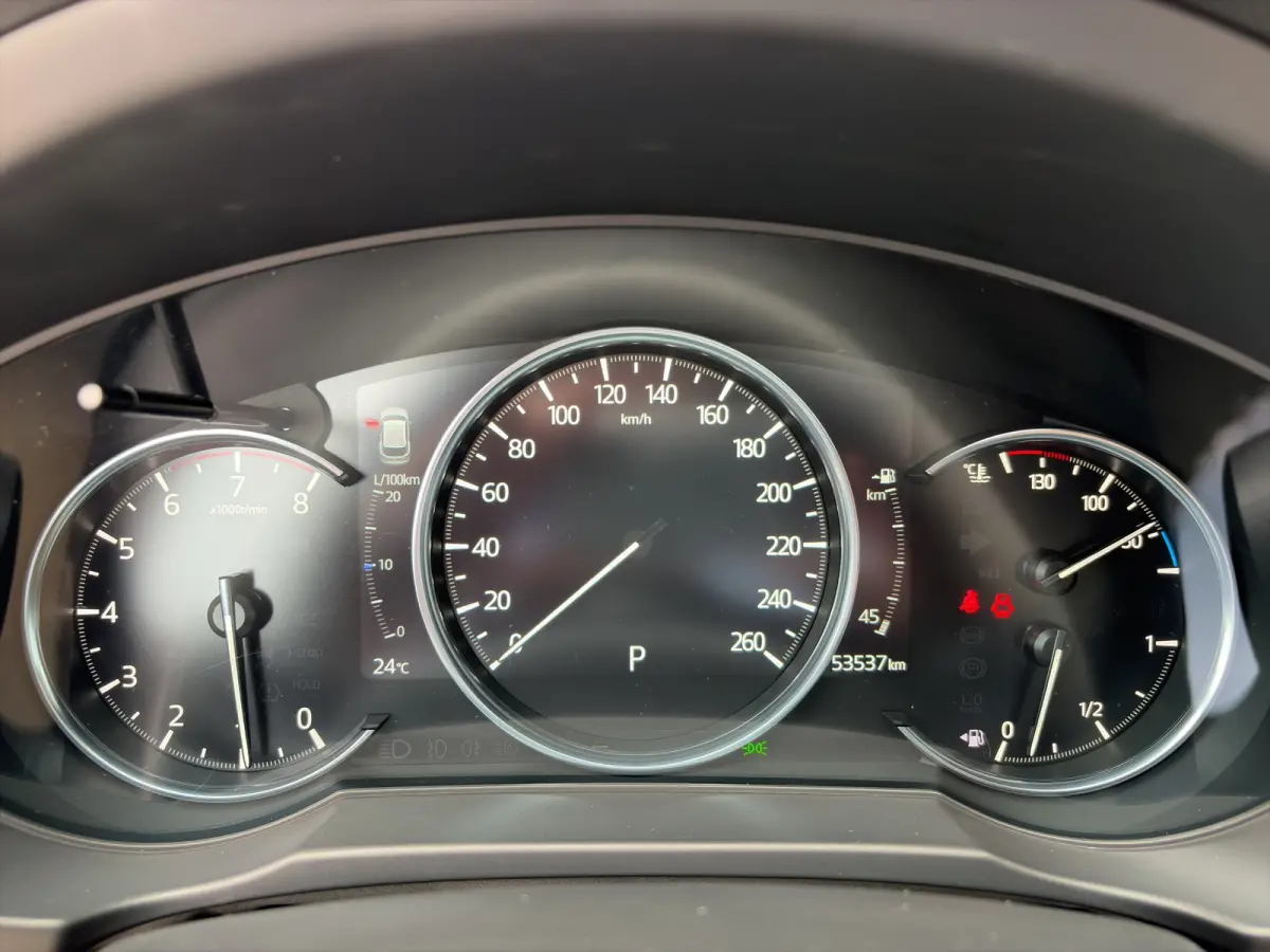 2.5 SkyActiv-G 194pk Luxury Automaat | 360 graden camera | Schuifdak | Leder | Carplay | Premium audio | Adaptive cruise controle | Bestuurdersstoel met geheugen | Elektrische achterklep | S