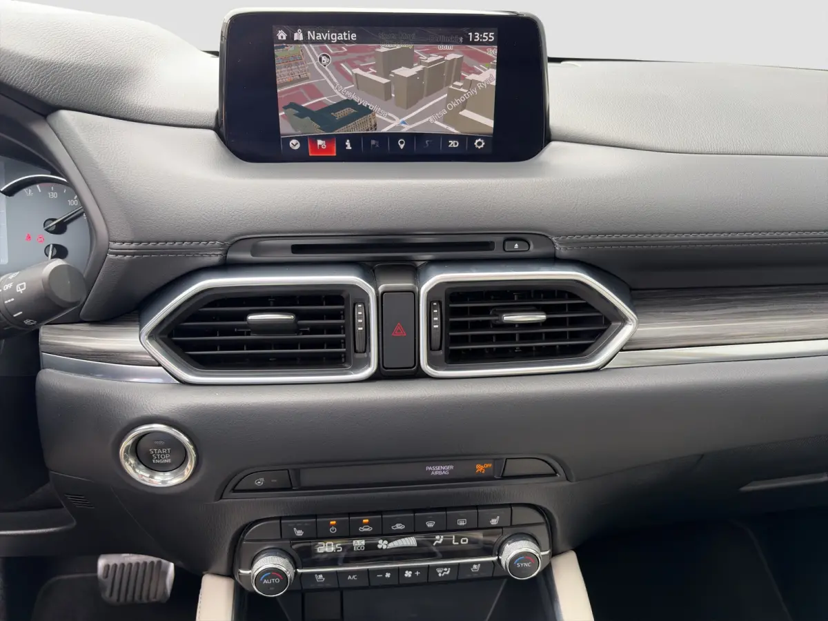 2.5 SkyActiv-G 194pk Luxury Automaat | 360 graden camera | Schuifdak | Leder | Carplay | Premium audio | Adaptive cruise controle | Bestuurdersstoel met geheugen | Elektrische achterklep | S