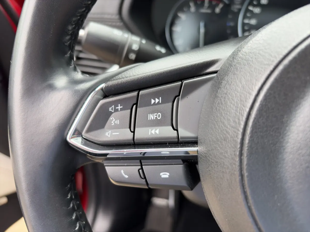 2.5 SkyActiv-G 194pk Luxury Automaat | 360 graden camera | Schuifdak | Leder | Carplay | Premium audio | Adaptive cruise controle | Bestuurdersstoel met geheugen | Elektrische achterklep | S