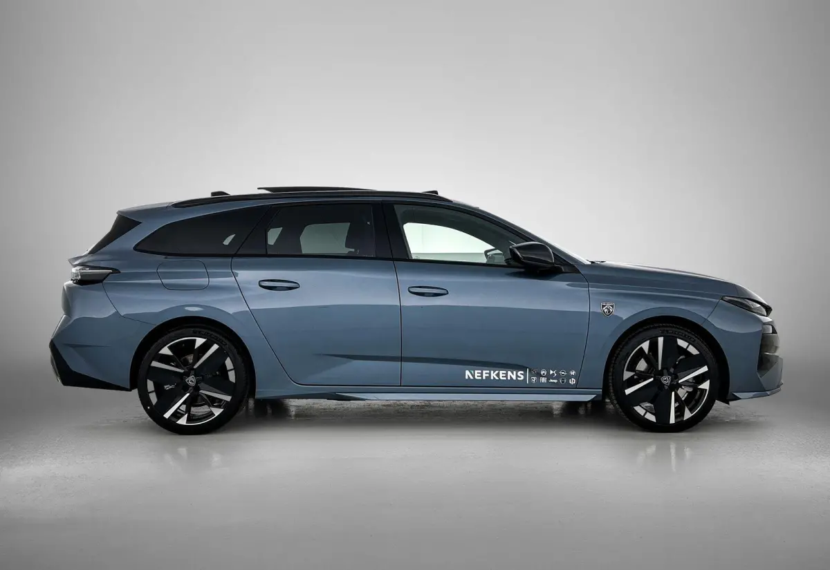 GT 1.6 Plug-in Hybrid 195pk Automaat | DEMO | Navigatie | 360 graden camera | Adaptive cruise control | Panorama schuifdak | Focal audiosysteem | Elektrische achterklep