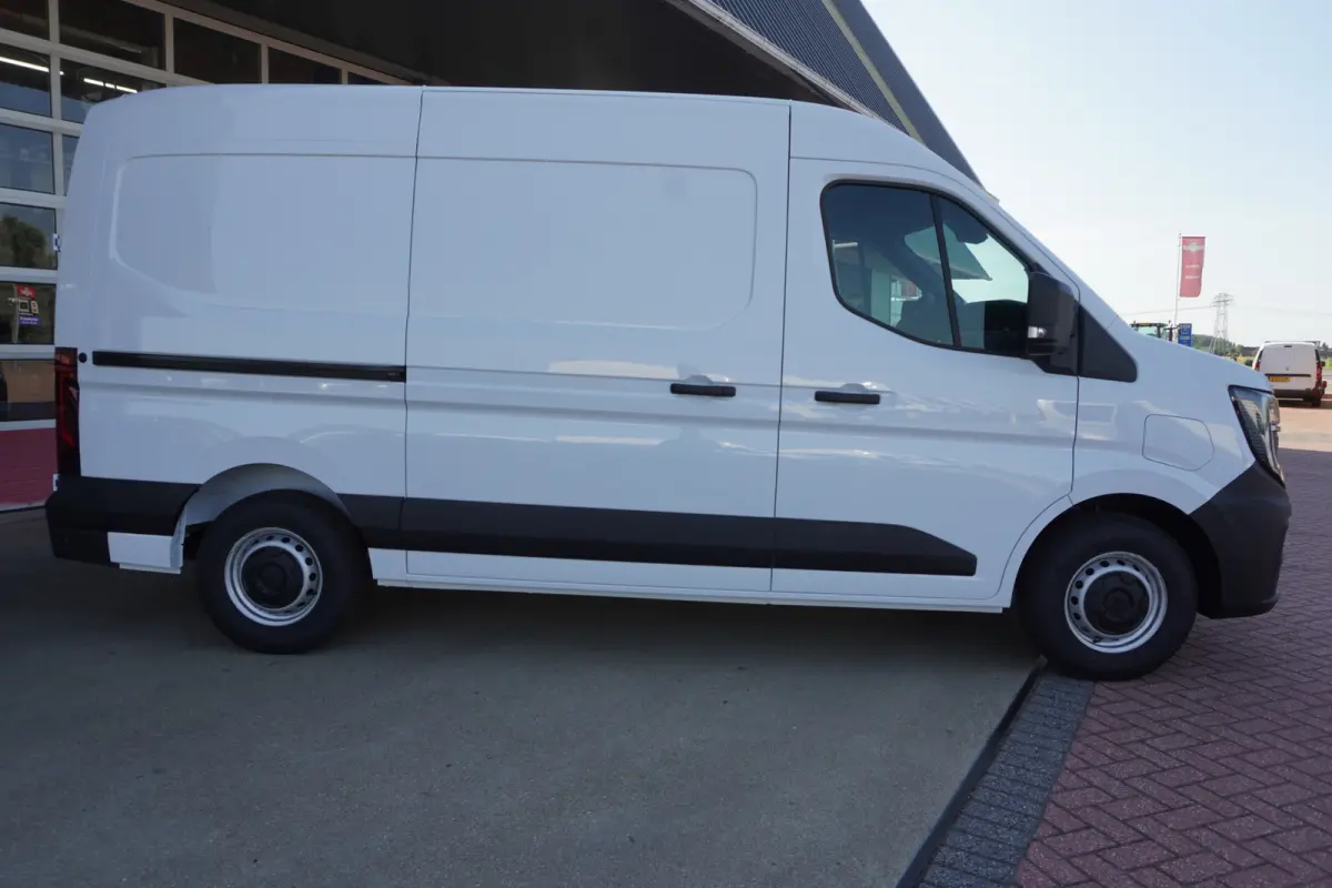 T35 L2H2 Advance long range 87 kWh 143PK Automaat nr.V074 | climate | Cruise | Camera | Trekhaak | Betimmering