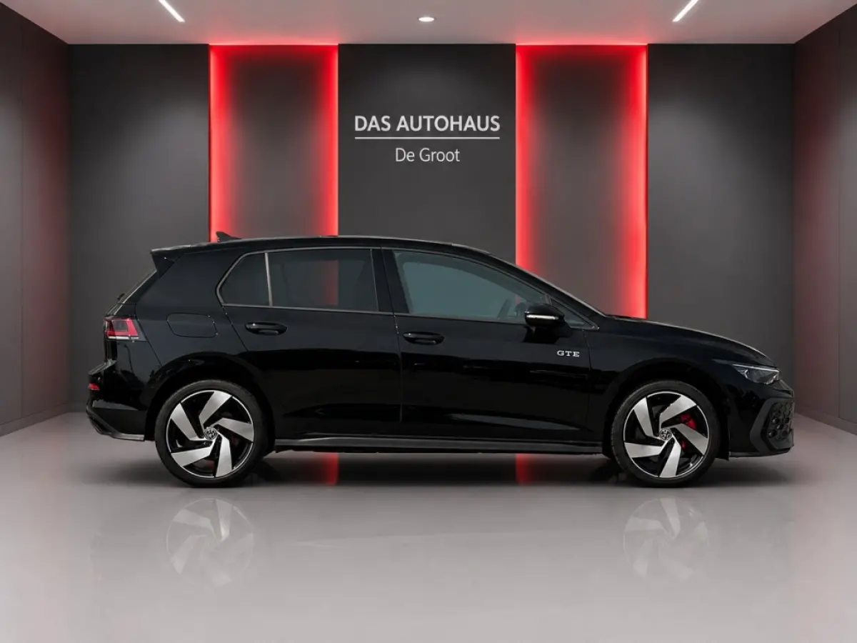 1.5 eHybrid 272pk GTE Black Style | Leer | Pano | 360 Camera