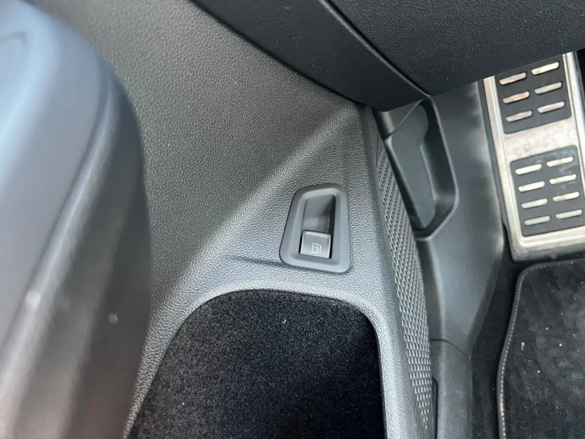 1.5 eHybrid 272pk GTE Black Style | Leer | Pano | 360 Camera