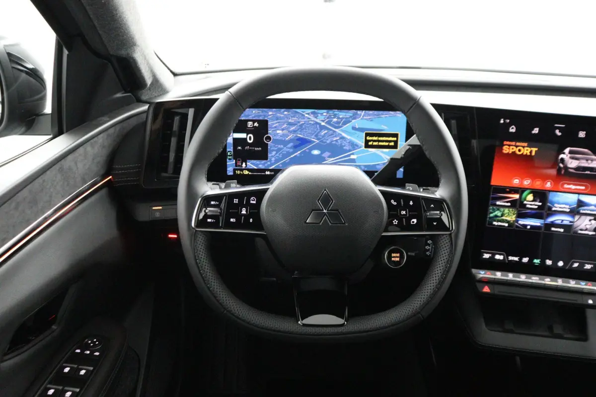 Intense+ 87 kWh | € 3.000 Korting! | 360° Camera | Adaptive Cruise Control | Climate Control | Elektrische Kofferklep | Google Navigatie | Parkeer Assistent | Stoel- en Stuurverwarming