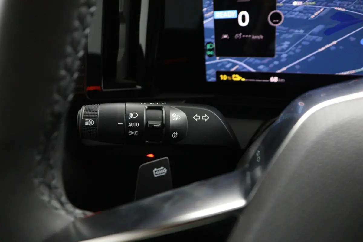 Intense+ 87 kWh | € 3.000 Korting! | 360° Camera | Adaptive Cruise Control | Climate Control | Elektrische Kofferklep | Google Navigatie | Parkeer Assistent | Stoel- en Stuurverwarming