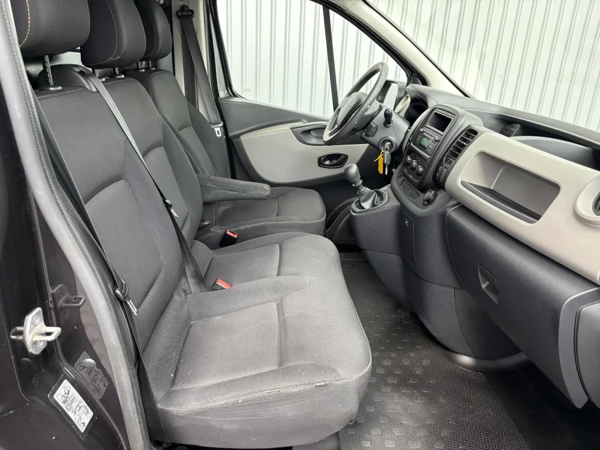 1.6 dCi T29 L2H1 Comfort*A/C*HAAK*3-P*CRUISE*TEL*