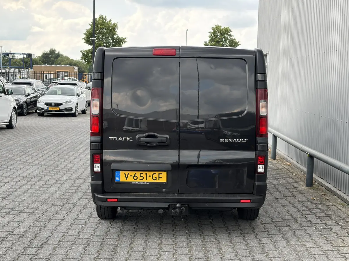 1.6 dCi T29 L2H1 Comfort*A/C*HAAK*3-P*CRUISE*TEL*