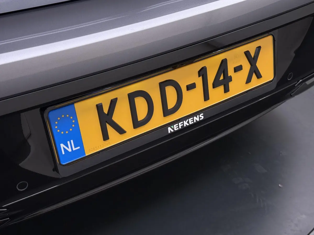 Business 145pk Hybrid Automaat | Demo | Navigatie | Camera achter | Cruise control adaptief | Lichtmatelan velgen | Automatische airco | Apple Carplay en Android auto
