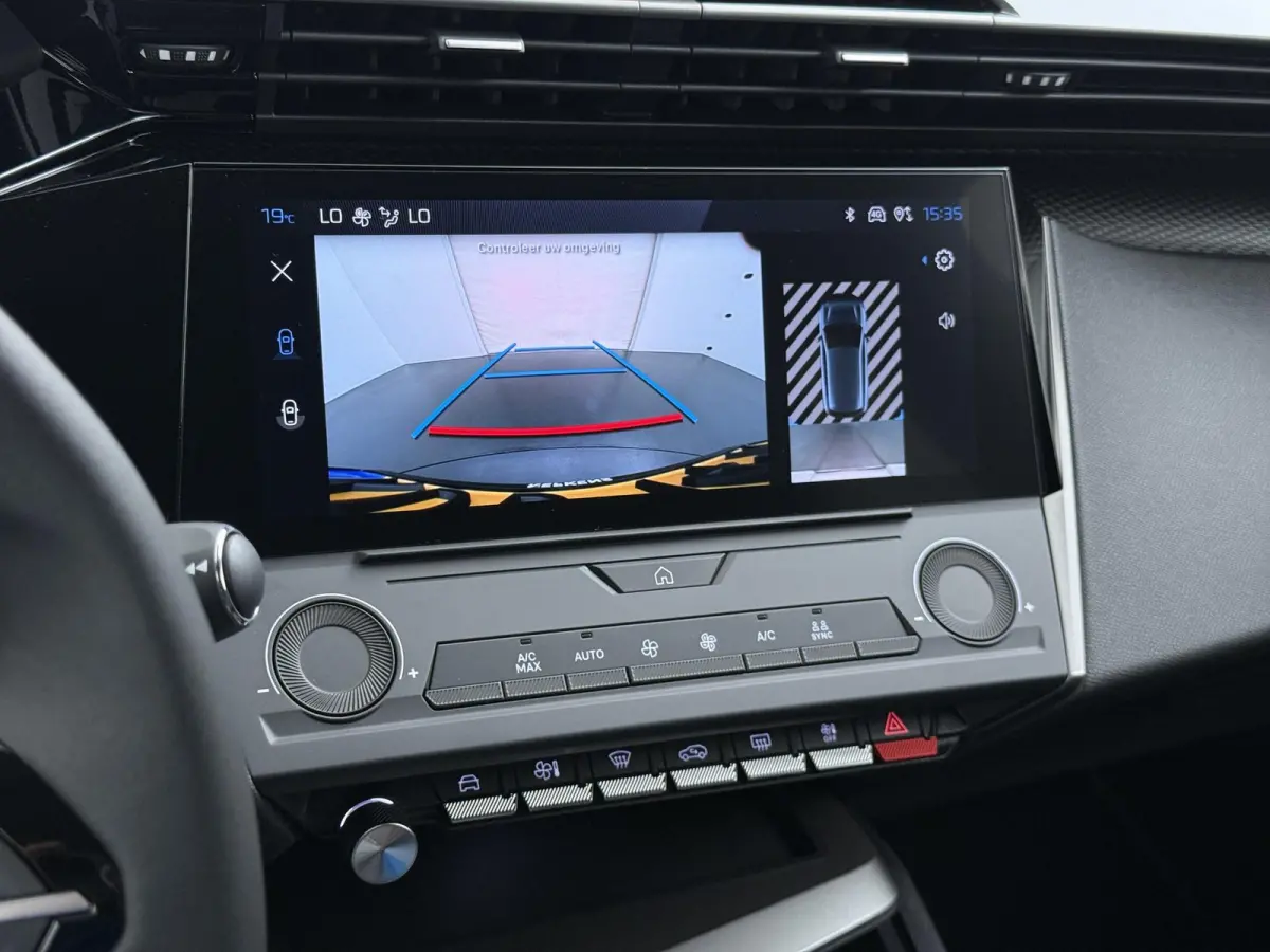 Business 145pk Hybrid Automaat | Demo | Navigatie | Camera achter | Cruise control adaptief | Lichtmatelan velgen | Automatische airco | Apple Carplay en Android auto