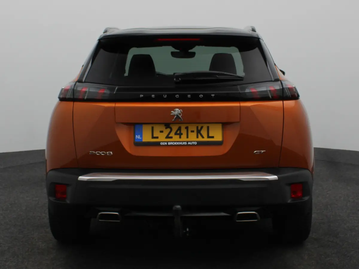 1.2 PureTech GT Camera | Trekhaak | Parkeersensoren | Cruise Control | Apple Carplay/Android Auto | 17" Lichtmetalen Velgen