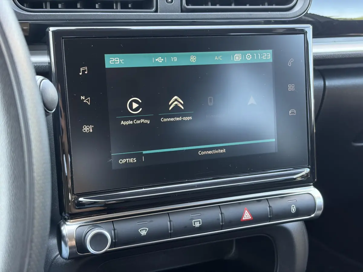 1.2 PureTech S&S Feel D-riem vv in 2025,2e Eigenaar,Navi,Carplay,Clima,Cruise,Pdc,Rijstrooksensor,N.A.P,Apk tot 03-2028
