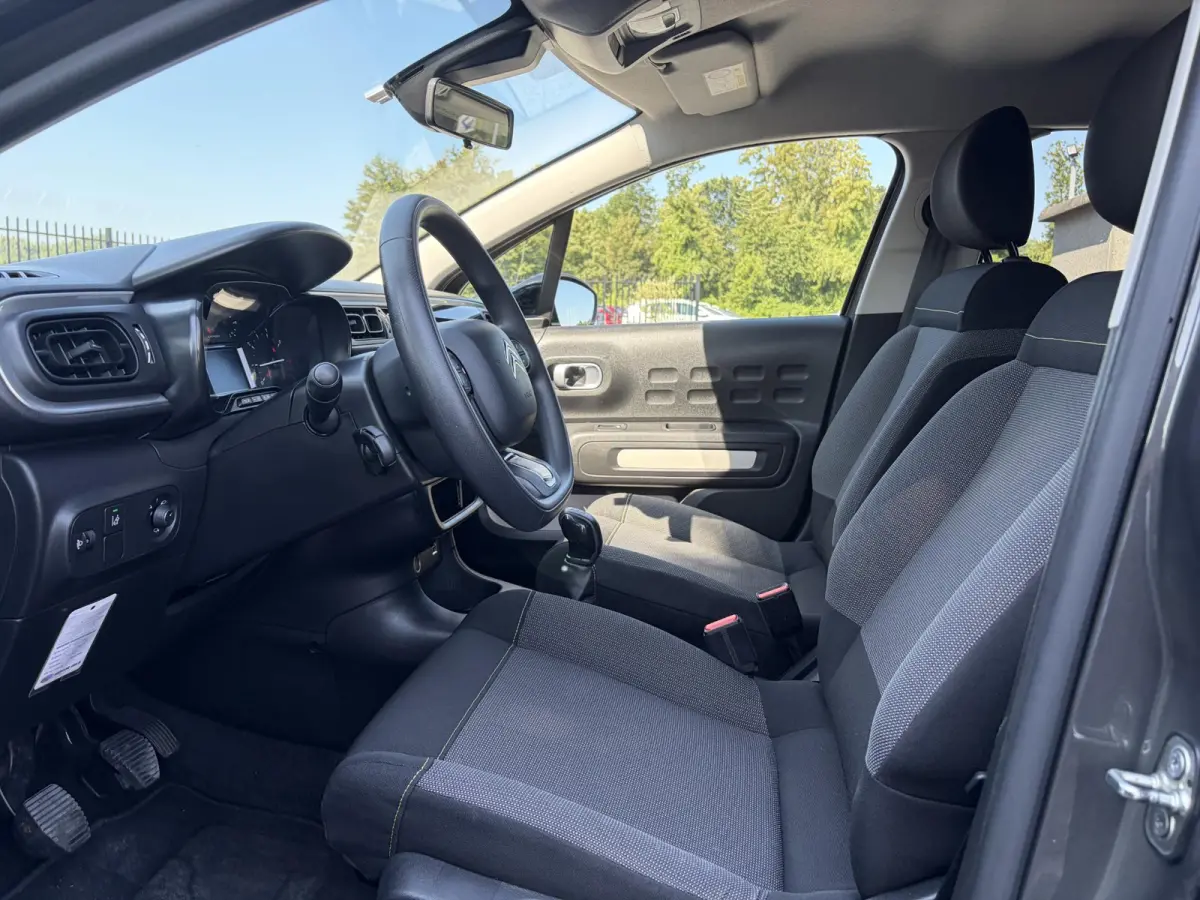 1.2 PureTech S&S Feel D-riem vv in 2025,2e Eigenaar,Navi,Carplay,Clima,Cruise,Pdc,Rijstrooksensor,N.A.P,Apk tot 03-2028