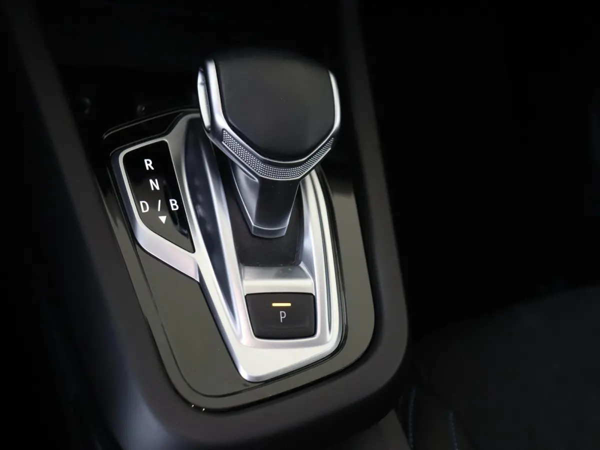 1.6 E-Tech full hybrid 145 esprit Alpine | PANORAMADAK | 360 CAMERA | LEDER | STOELVERWARMING | TREKHAAK | CRUISE CONTROL | CLIMATE CONTROL | LED VERLICHTING | LICHTMETALEN VELGEN |