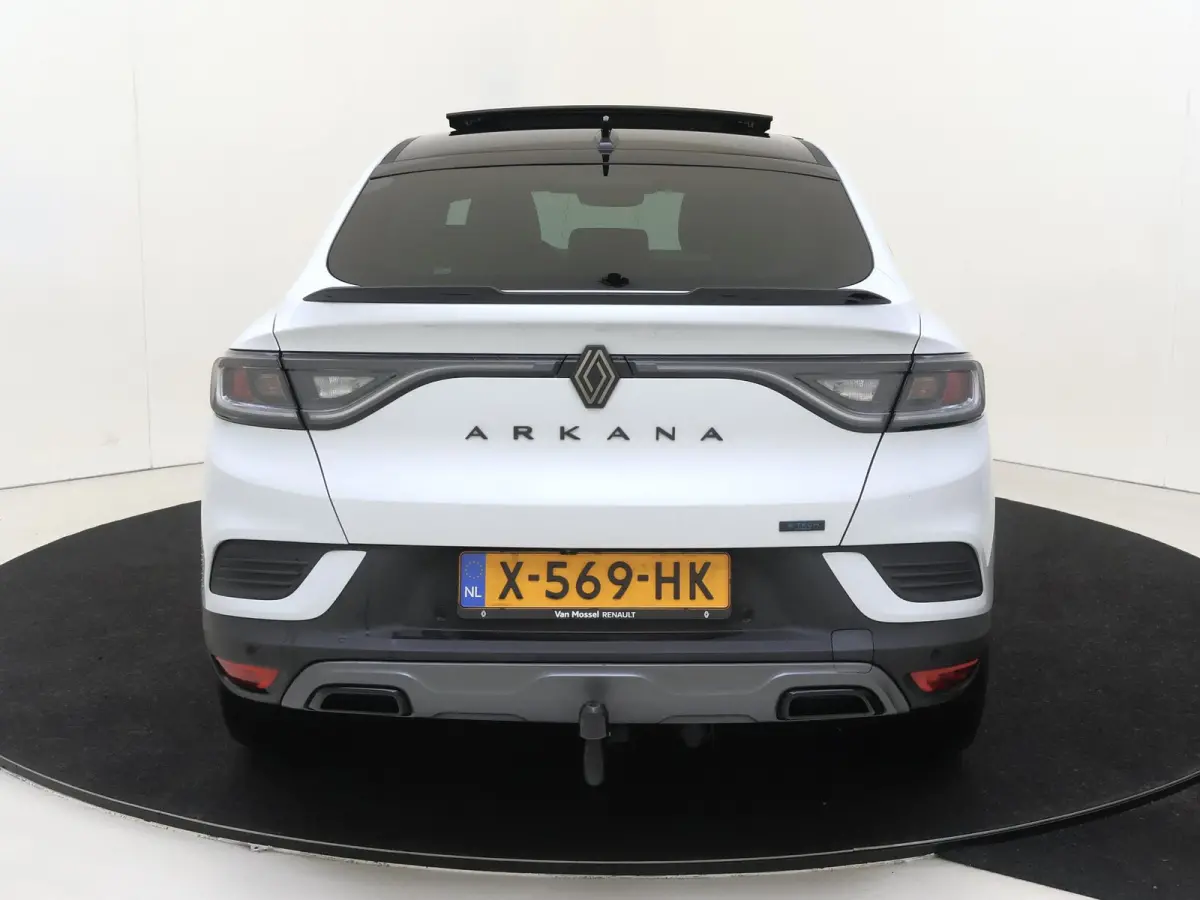 1.6 E-Tech full hybrid 145 esprit Alpine | PANORAMADAK | 360 CAMERA | LEDER | STOELVERWARMING | TREKHAAK | CRUISE CONTROL | CLIMATE CONTROL | LED VERLICHTING | LICHTMETALEN VELGEN |