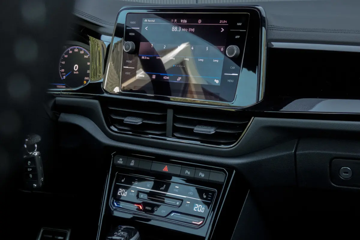 1.5 TSI R-Line | ACC | Stoel & Stuurverwarming | Apple Carplay | Black Style