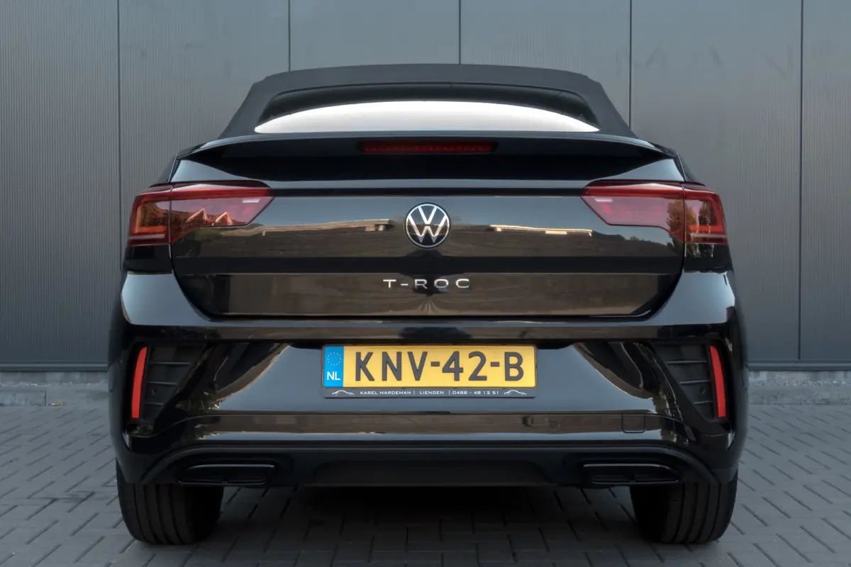 1.5 TSI R-Line | ACC | Stoel & Stuurverwarming | Apple Carplay | Black Style