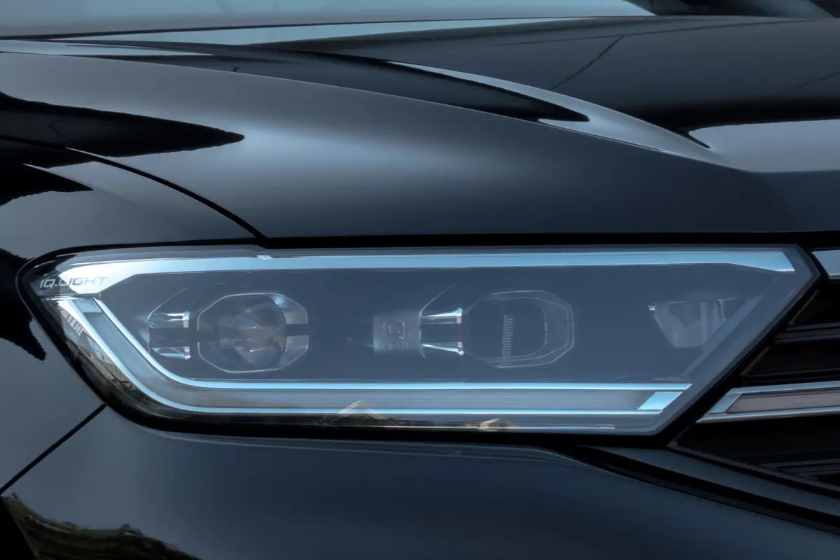 1.5 TSI R-Line | ACC | Stoel & Stuurverwarming | Apple Carplay | Black Style