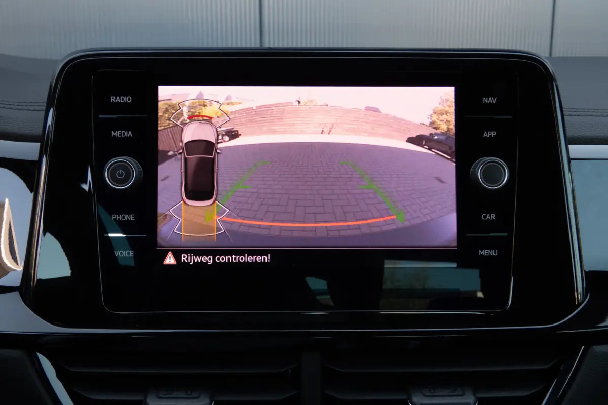 1.5 TSI R-Line | ACC | Stoel & Stuurverwarming | Apple Carplay | Black Style