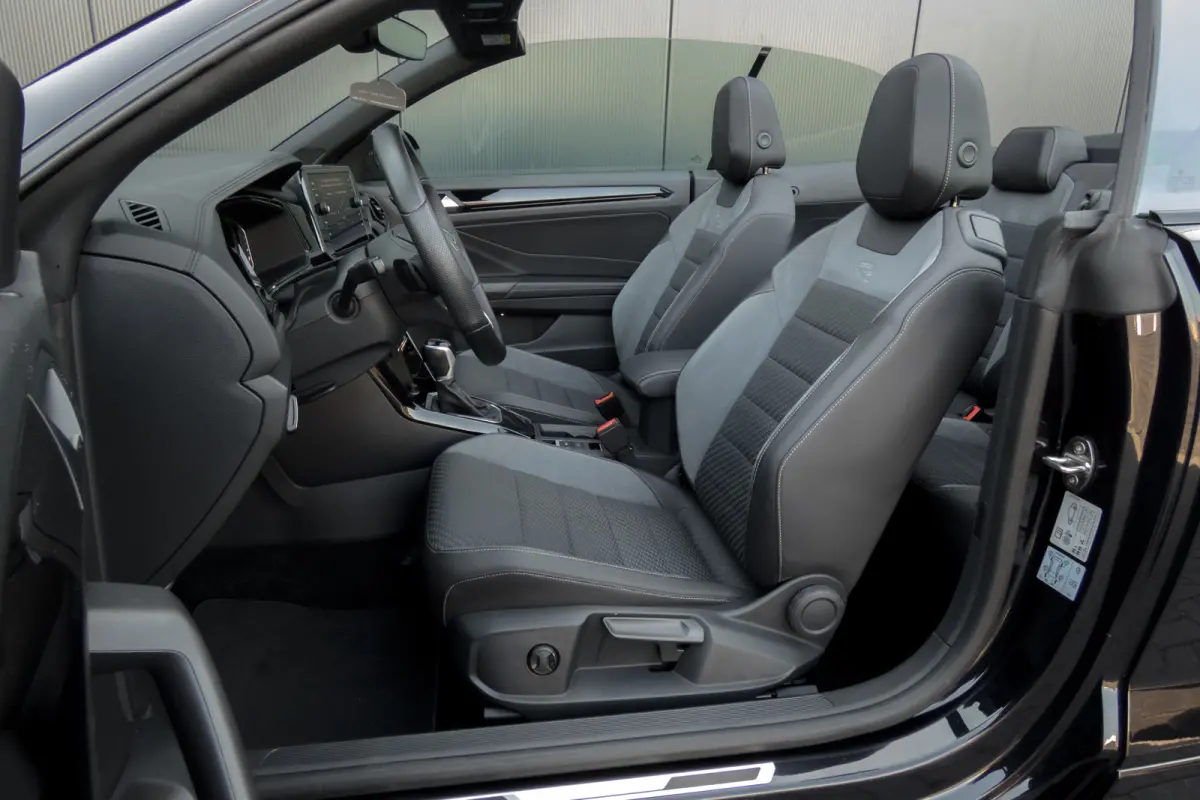 1.5 TSI R-Line | ACC | Stoel & Stuurverwarming | Apple Carplay | Black Style