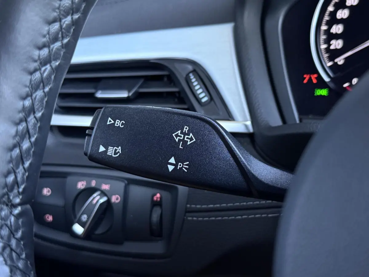 sDrive20i High Executive M Sport NL AUTO|LEDER|HEAD UP