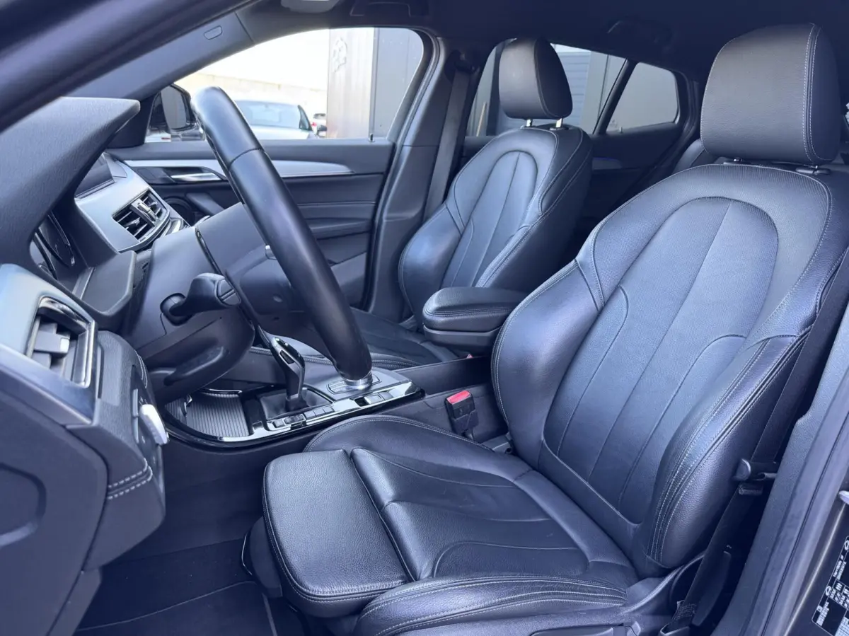 sDrive20i High Executive M Sport NL AUTO|LEDER|HEAD UP
