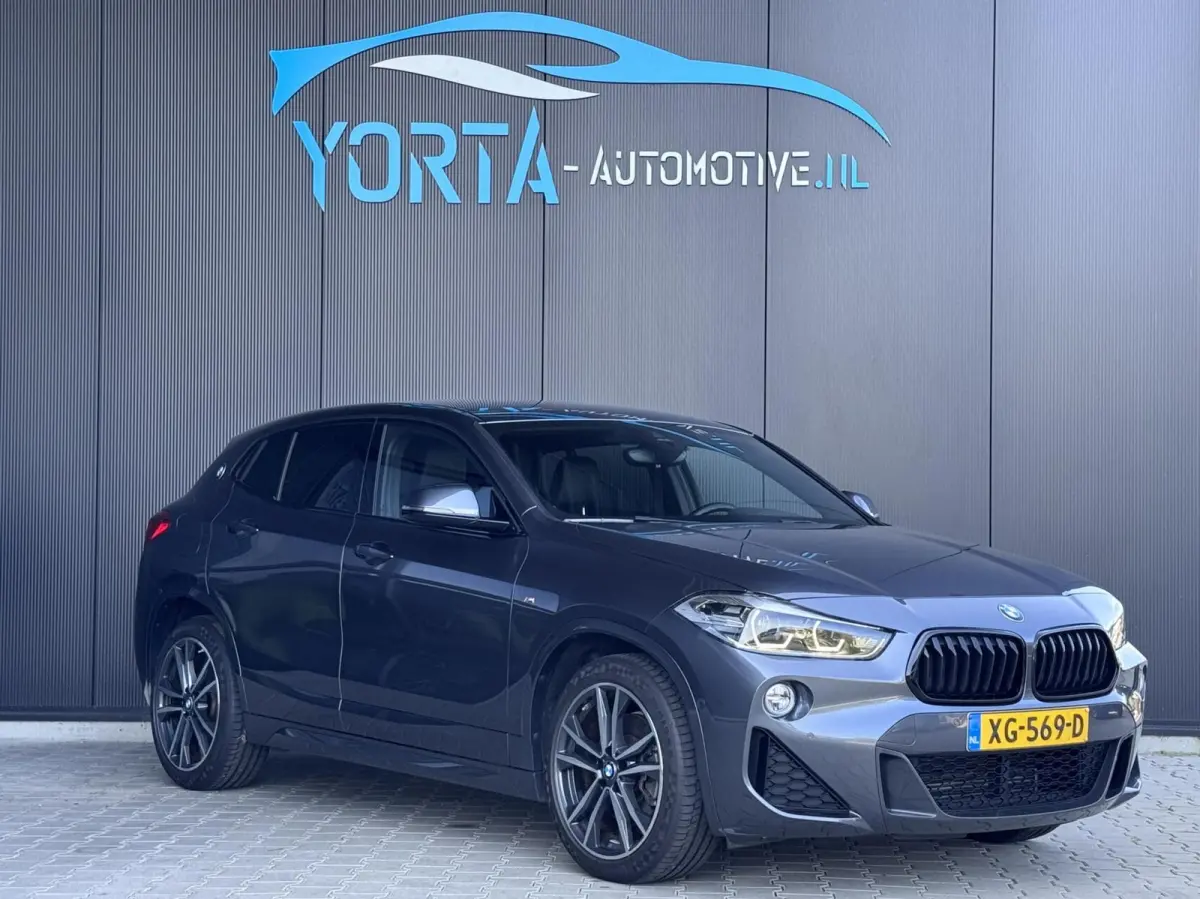 sDrive20i High Executive M Sport NL AUTO|LEDER|HEAD UP