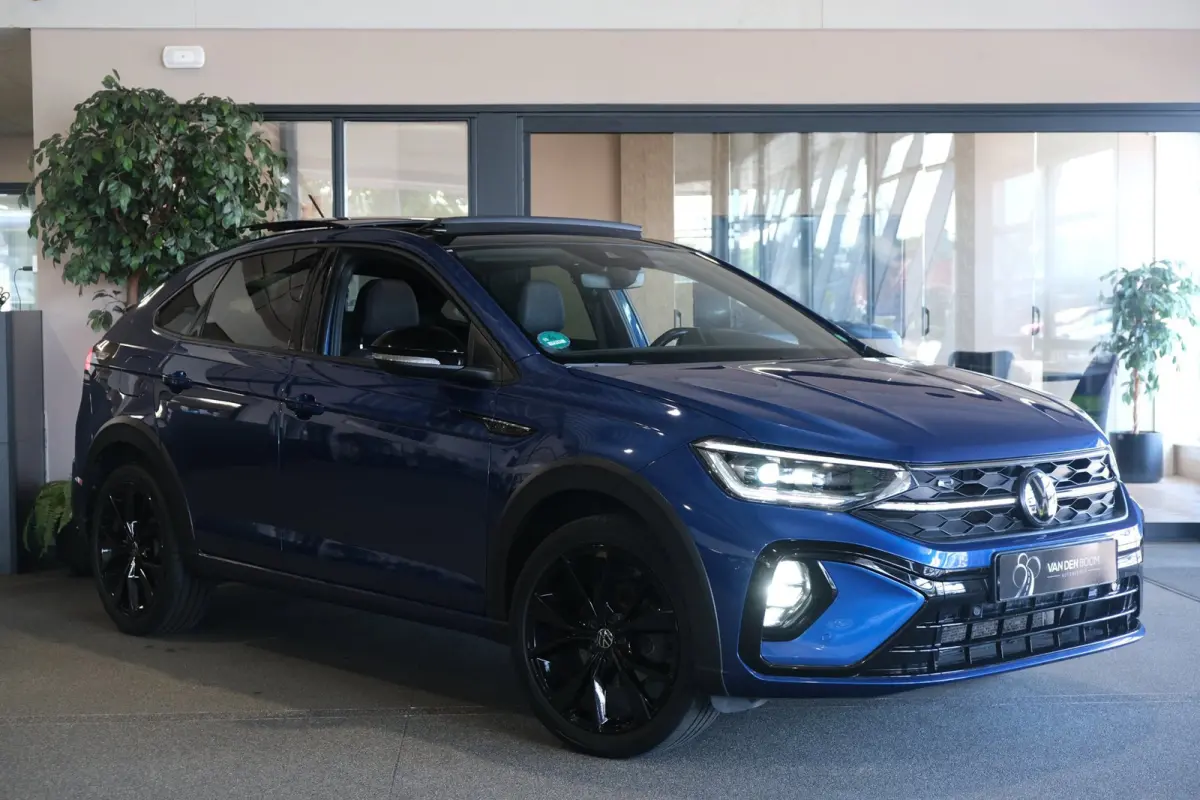 1.0 TSI 2x R-Line DSG Pano IQ Led Black Style Cam Virtual Kessy Navi ACC