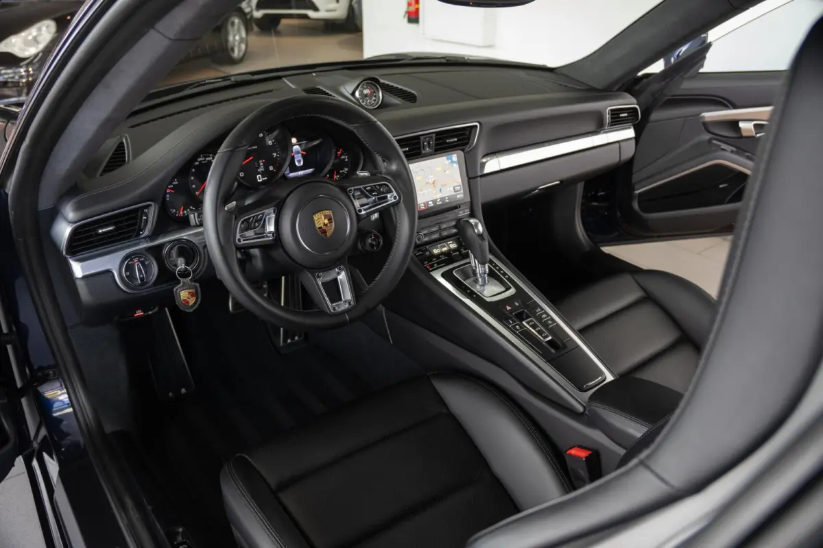 991.2 3.0 Carrera 991.2 PDK | Org. NL | 2 eig. | BOSE | Sport Chrono | Panoramadak | Sportuitlaat | SportDesign | Dealer Onderhouden