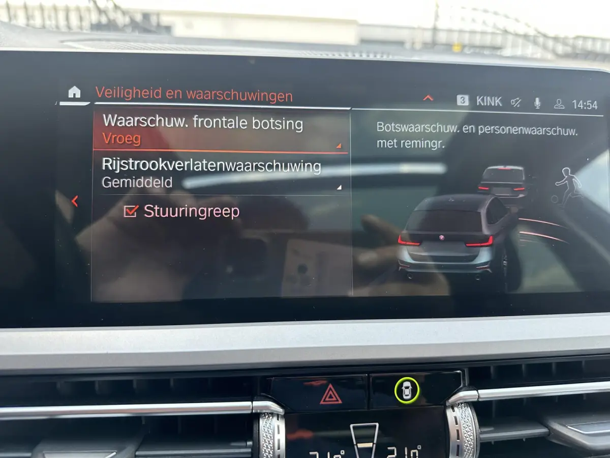 318i Panodak|AfnTrekhaak|HiFi|Camera BMW 3-serie Touring 318i High Executive