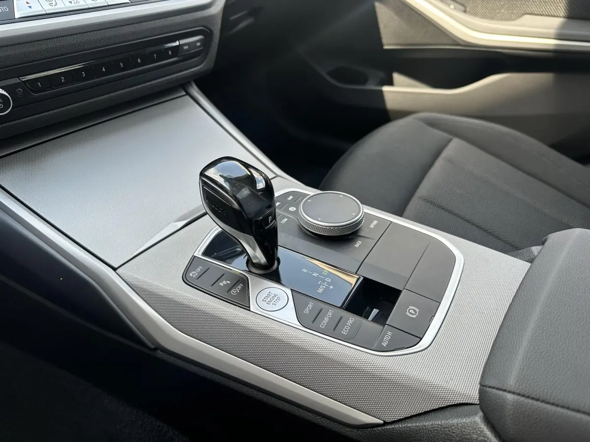 318i Panodak|AfnTrekhaak|HiFi|Camera BMW 3-serie Touring 318i High Executive