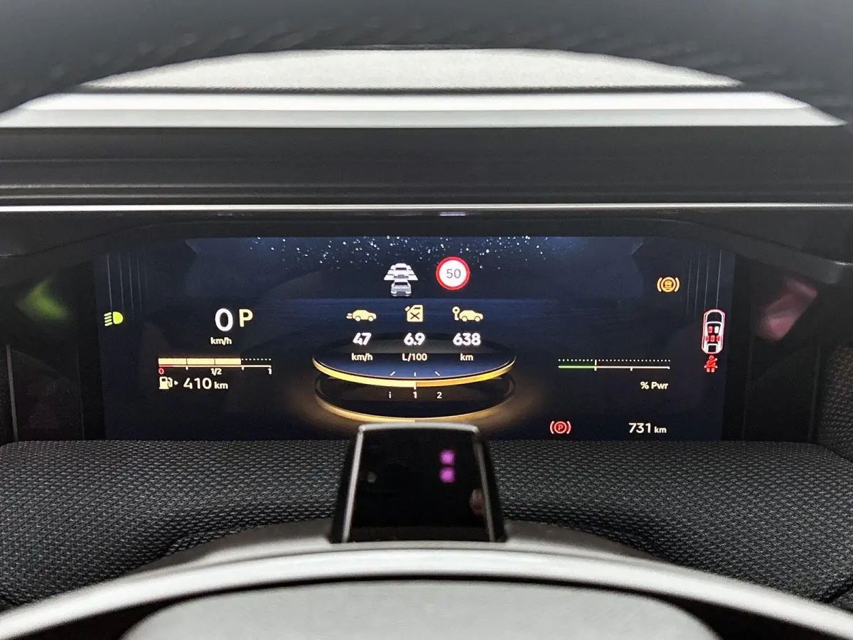 SUV Business Hybrid 145pk Automaat | DEMO | Navigatie | 360 graden camera | Head-up display | Elektrische achterklep | 19" lichtmetalen velgen | Adaptive cruise control | Draadloze telefoonl