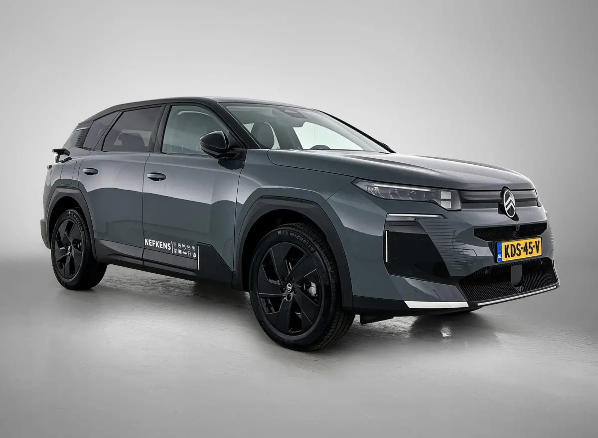 SUV Business Hybrid 145pk Automaat | DEMO | Navigatie | 360 graden camera | Head-up display | Elektrische achterklep | 19" lichtmetalen velgen | Adaptive cruise control | Draadloze telefoonl