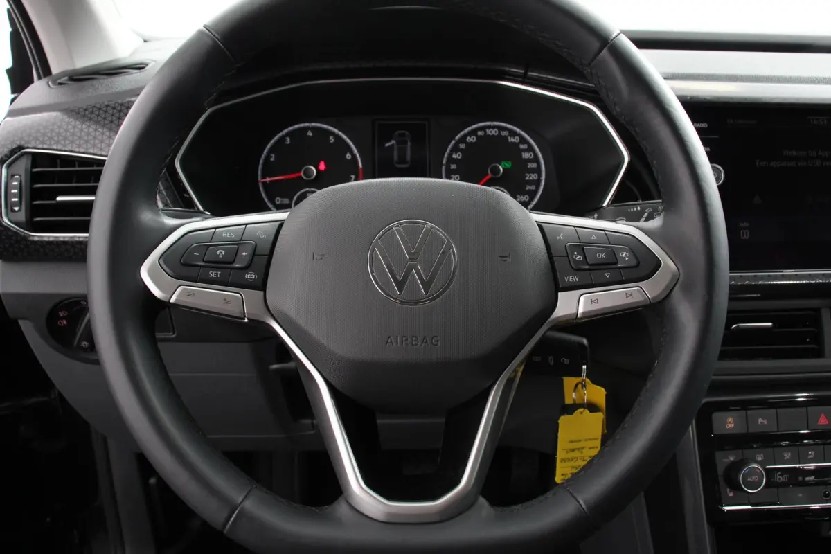 1.0 TSI Style DSG Navigatie Apple Carplay/Android Auto Climate Control Camera Stoelverwarming Adaptive Cruise Control