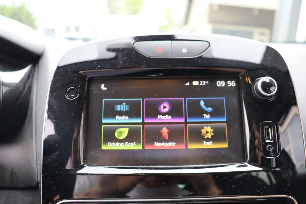 0.9 TCe Limited, Apple Carplay, Airco, Cruise, PDC A, Navi, Prijs is Rijklaar Inclusief 6 Maanden Garantie