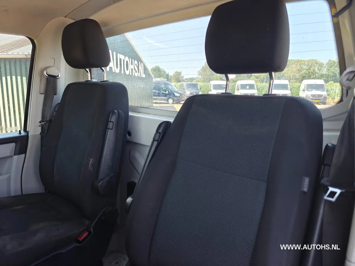 2.0 TDI Pick up , EURO 6 , 150 PK , Airco , trekhaak, lengte bak 2.93 m.