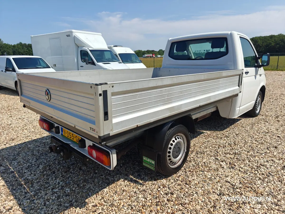2.0 TDI Pick up , EURO 6 , 150 PK , Airco , trekhaak, lengte bak 2.93 m.