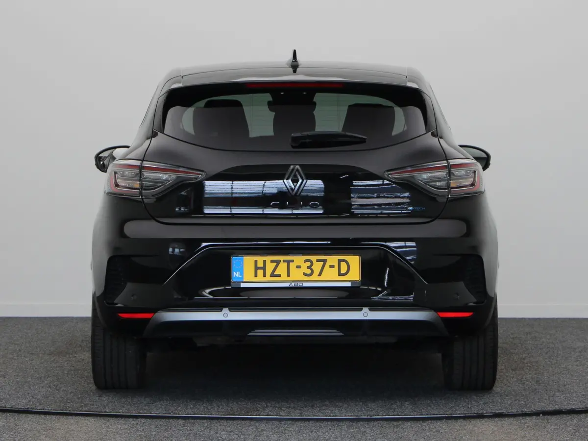 E-Tech Full Hybrid 145pk esprit Alpine | stoel verwarming | stuur verwarming | stoel verwarming | climate control |