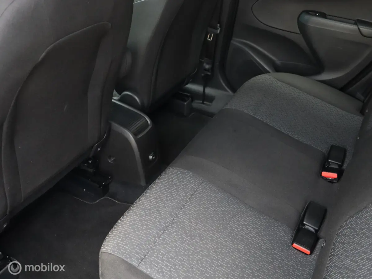 1.2 Turbo 110 PK AUTOMAAT Navigatie|Trekhaak|PDC|LMV|Carplay