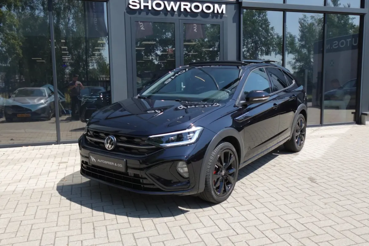 1.5 TSI R-Line PANO CAM CARPLAY'