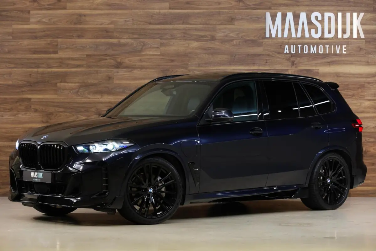 xDrive50e M-Sport|Individual|Skylounge|HUD|360|H&K|Aero|