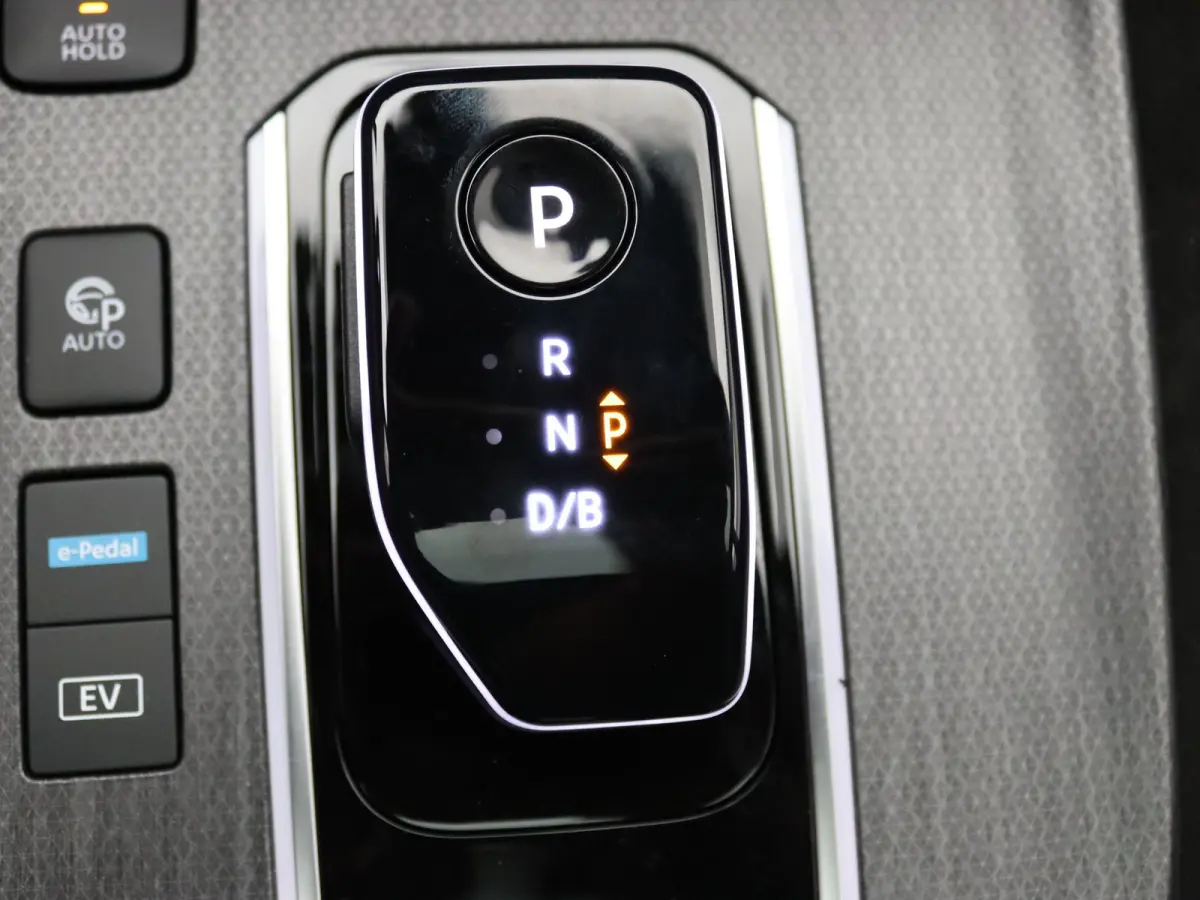 205pk e-Power Tekna Plus Apple Carplay/Android Auto | BOSE