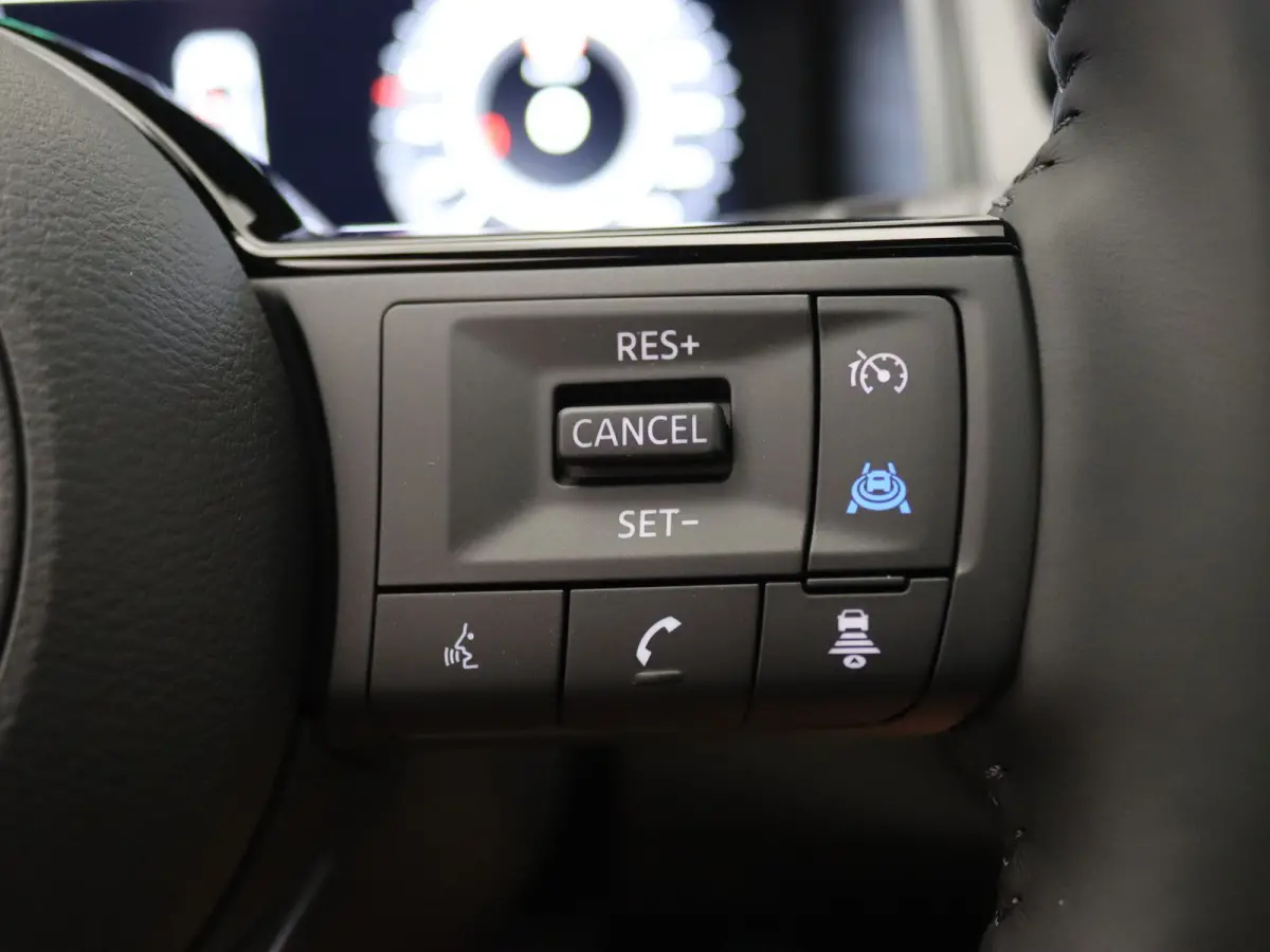 205pk e-Power Tekna Plus Apple Carplay/Android Auto | BOSE