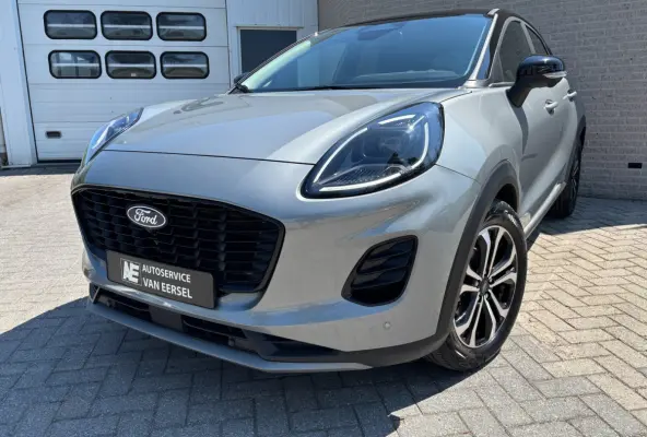 1.0 EcoBoost Titanium CAMERA / ACC / PDC / NAVI / WINTERPACK / WARNINGSYSTEM / LED / DODEHOEKSENSOREN / TWO-TONE