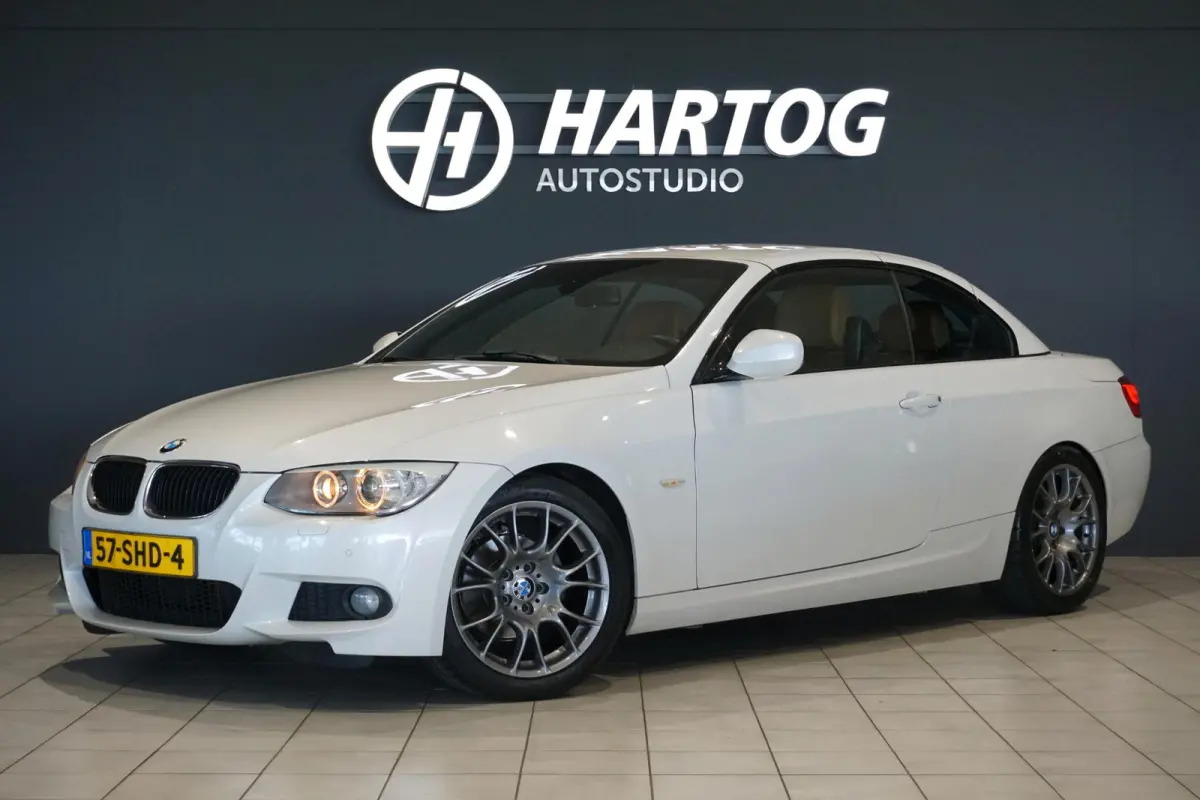 320i Exclusive M Sport * Dealer onderhouden * + SPORTSTOELEN / BI-XENON / BBS / STANDKACHEL